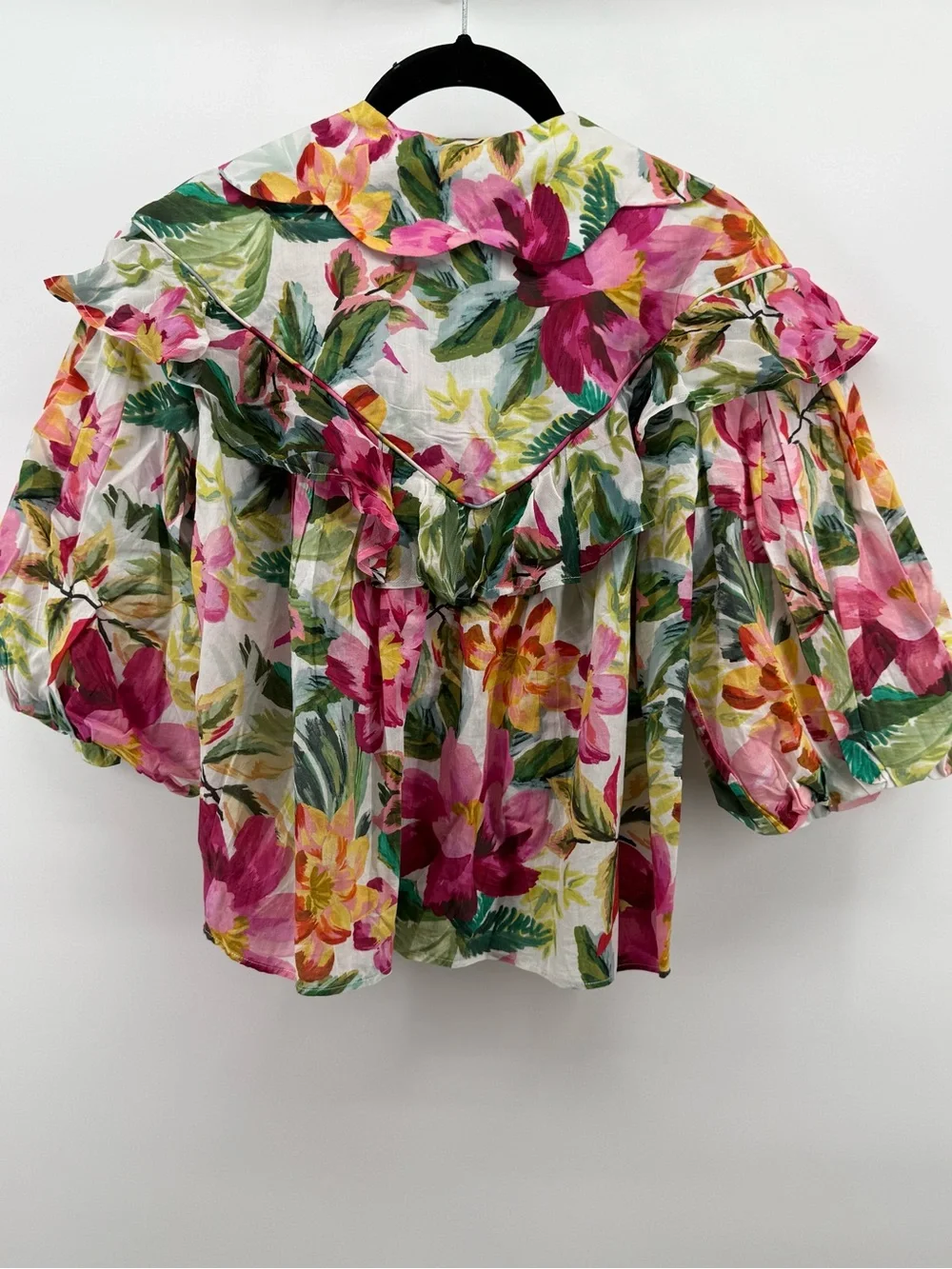 Farm Cropped Buttondown Top XS  Painted Flowers Ruffled Puff sleeve